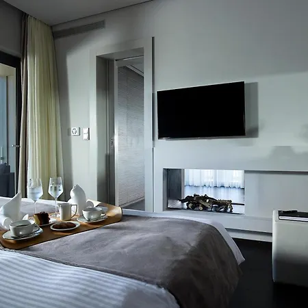 Nema Design & - Adults Only 5*